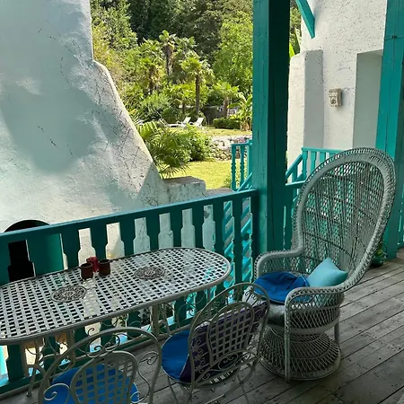 Hacienda Shaktipat Bed & Breakfast Finestret